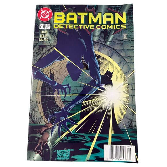 DC Comics Batman Detective Comics 713 Sep 1997 Dixon Nolan McLeo Bagged Boarded - Picture 1 of 6